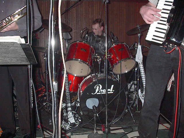 jamsession 003.jpg, 2/16/2003, 124 kB